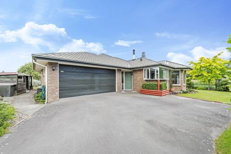 Photo of property in 127 Bridge Street, Coalgate, 7673