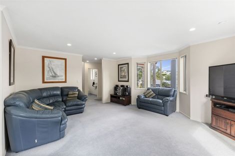 Photo of property in 19 Toomer Place, Beachlands, Auckland, 2018