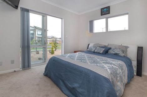 Photo of property in 180 Matua Road, Kumeu, 0810