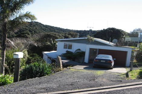 Photo of property in 31 Oneroa Road, Russell, 0202