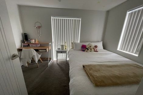 Photo of property in 76 Makamaka Lane, Albany Heights, Auckland, 0632