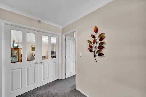 Photo of property in 38 Manawapou Road, Hawera, 4610