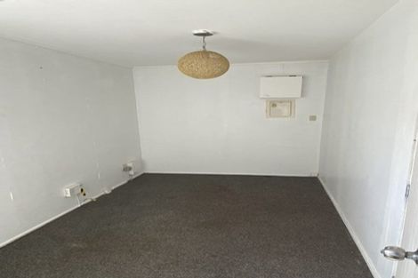 Photo of property in 8 Freyberg Avenue, Papatoetoe, Auckland, 2104