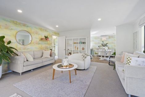 Photo of property in 26 Ranch Place, Pukekohe, 2120