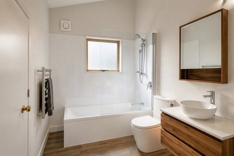 Photo of property in 35a Watts Road, Fernhill, Queenstown, 9300