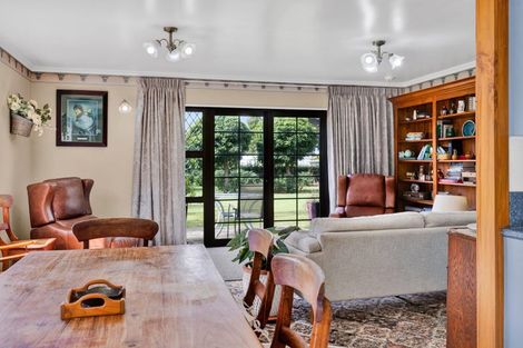 Photo of property in 17 Weld Street, Normanby, Hawera, 4614