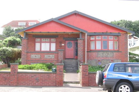 Photo of property in 30 Trent Street, Island Bay, Wellington, 6023