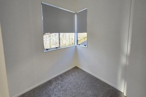 Photo of property in 2/24 Wylie Avenue, Sunnynook, Auckland, 0620