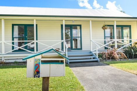 Photo of property in 2 Escort Grove, Awapuni, Palmerston North, 4412