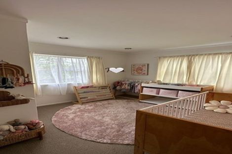 Photo of property in 105 Triangle Road, Massey, Auckland, 0614