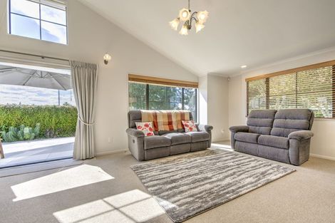 Photo of property in 14 Gallery Grove, Flagstaff, Hamilton, 3210