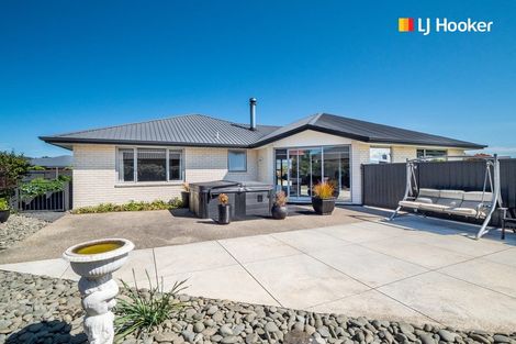 Photo of property in 20 William James Close, Mosgiel, 9024