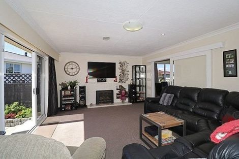 Photo of property in 62 Edinburgh Crescent, Waikiwi, Invercargill, 9810
