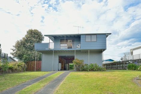 Photo of property in 417 Ormond Drive, Mahia, 4198