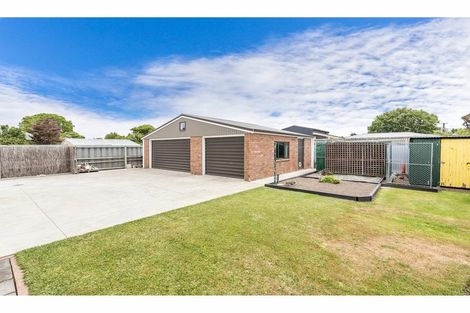 Photo of property in 6 Strathfield Avenue, Dallington, Christchurch, 8061