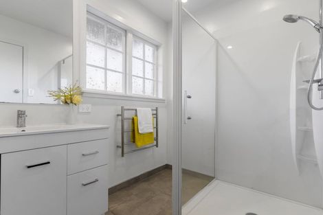 Photo of property in 63b Watling Street, Epsom, Auckland, 1023