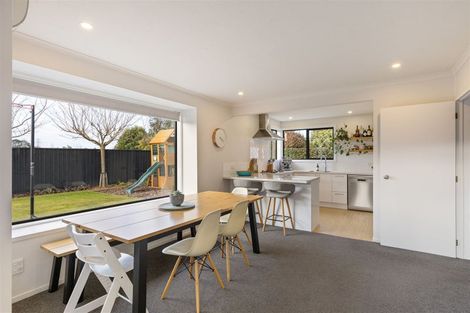 Photo of property in 44 Karnak Crescent, Russley, Christchurch, 8042