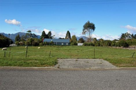 Photo of property in 122 Seddon Street, Kumara, 7832