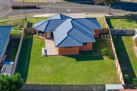 Photo of property in 34 Farnborough Drive, Nawton, Hamilton, 3200