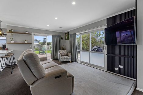 Photo of property in 4 Te Wiremu Lane, Otaki, 5512