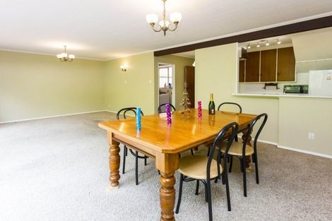 Photo of property in 3/8 Wai-iti Crescent, Woburn, Lower Hutt, 5010