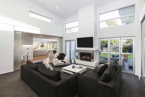 Photo of property in 39b Kotare Street, Fendalton, Christchurch, 8041