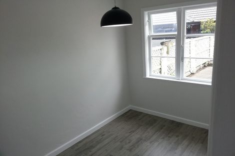 Photo of property in 105 Victoria Avenue, Palmerston North, 4410