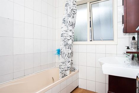 Photo of property in 264 Knowles Street, Mairehau, Christchurch, 8052