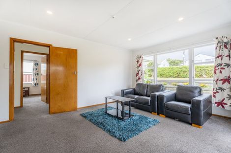 Photo of property in 73 Driver Crescent, Cannons Creek, Porirua, 5024