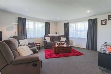 Photo of property in 16 Kahikatea Street, Inglewood, 4330