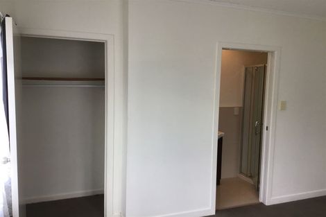 Photo of property in 4 Vanguard Road, Kelston, Auckland, 0602