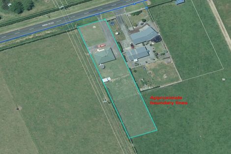 Photo of property in 62 Ninia Road, Paraite, New Plymouth, 4373