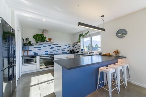 Photo of property in 11 Breaksea Street, Te Anau, 9600