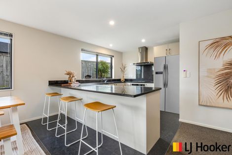 Photo of property in 15 Parkgrove Crescent, Pokeno, 2402