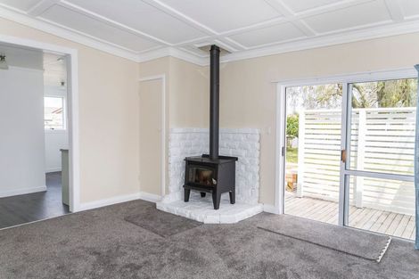 Photo of property in 40 Mcphee Street, Dannevirke, 4930