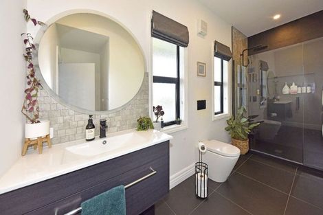 Photo of property in 208 Springfield Road, St Albans, Christchurch, 8014