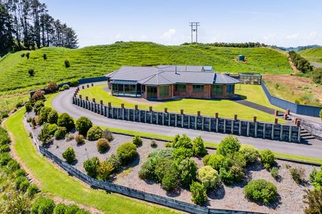 Photo of property in 801 Bird Road, Pukengahu, Stratford, 4393