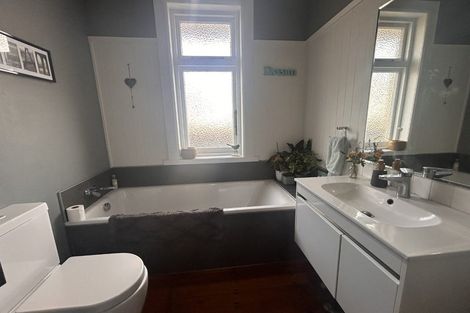 Photo of property in 11b Margaret Street, Roslyn, Palmerston North, 4414