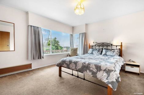 Photo of property in 108 Sunset Road, Unsworth Heights, Auckland, 0632