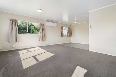 Photo of property in 15 Ranum Road, Papatoetoe, Auckland, 2025