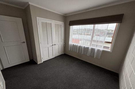 Photo of property in 2/772 Beach Road, Browns Bay, Auckland, 0630