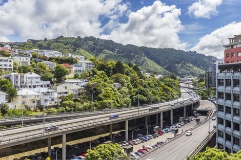 Photo of property in Hume House, 31/152 The Terrace, Wellington Central, Wellington, 6011