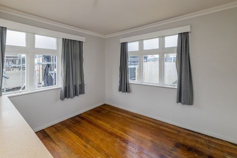 Photo of property in 59 Tiro Tiro Road, Levin, 5510