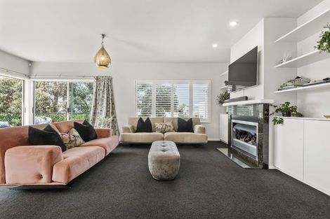 Photo of property in 24 Muritai Road, Milford, Auckland, 0620