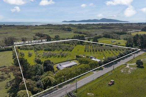 Photo of property in 86 Emerald Glen Road, Paekakariki, 5032