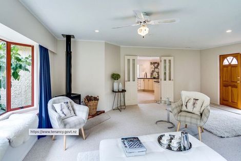 Photo of property in 41 Domain Road, Waipawa, 4210