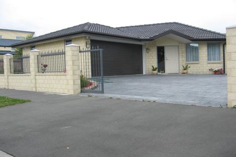 Photo of property in 7 Balgay Street, Upper Riccarton, Christchurch, 8041