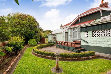 Photo of property in 9 Tutaenui Road, Marton, 4788