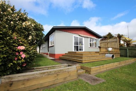 Photo of property in 182 Regan Street, Stratford, 4332