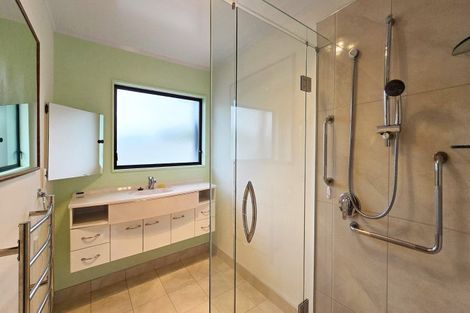 Photo of property in 42 Ryan Crescent, Greenmeadows, Napier, 4112